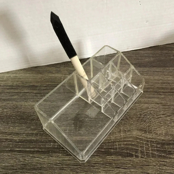 Clear Acrylic Organizer - Picture 3 of 7